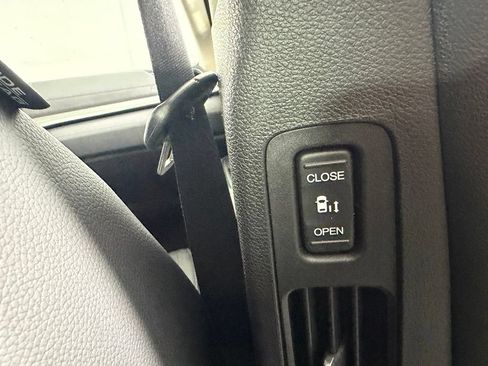 Used 2025 Honda Odyssey EX-L image 29