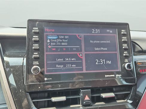 Used 2022 Toyota Camry XSE FWD image 18