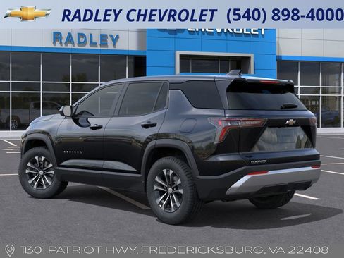 New 2026 Chevrolet Equinox LT image 3