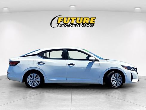 Used 2024 Nissan Sentra S FWD image 3