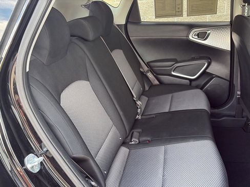 Used 2023 Kia Soul LX w/ Option Group 015 FWD image 25