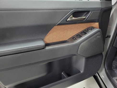 Used 2024 Lexus GX 550 image 10