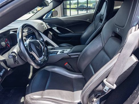 Used 2019 Chevrolet Corvette Stingray Coupe w/ 2LT Preferred Equipment Group RWD image 7