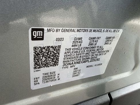 Used 2023 Chevrolet Equinox Premier FWD image 36
