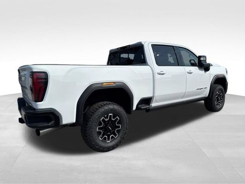 New 2026 GMC Sierra 2500 AT4X w/ LPO, Black Badging Package AWD/4WD image 5