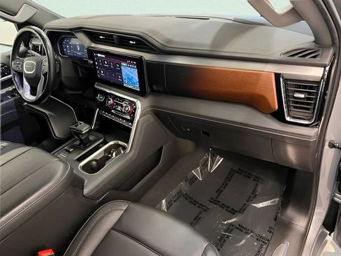 Certified 2024 GMC Sierra 1500 Denali AWD/4WD image 13
