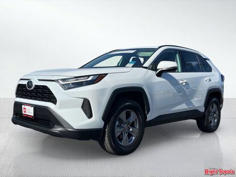 Certified 2025 Toyota RAV4 XLE AWD/4WD image 2