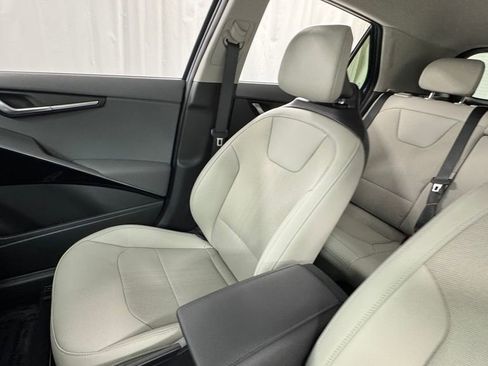 New 2026 Kia Niro EX FWD image 13