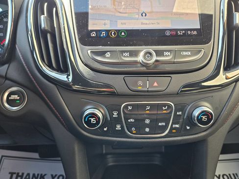 Used 2023 Chevrolet Equinox RS AWD/4WD image 26