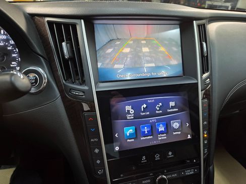 Used 2019 INFINITI Q50 Luxe w/ Essential Package (3.0T Luxe) image 24