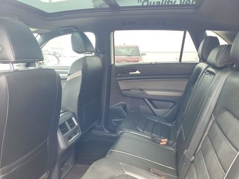 Used 2021 Volkswagen Atlas Cross Sport SEL Premium R-Line AWD/4WD image 13
