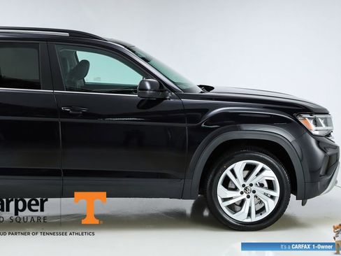 Used 2023 Volkswagen Atlas SE image 12