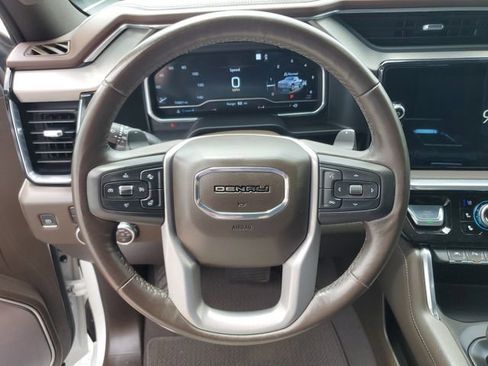 Used 2022 GMC Sierra 1500 Denali AWD/4WD image 21