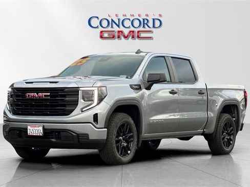 Used 2025 GMC Sierra 1500 Pro w/ Graphite Edition image 8