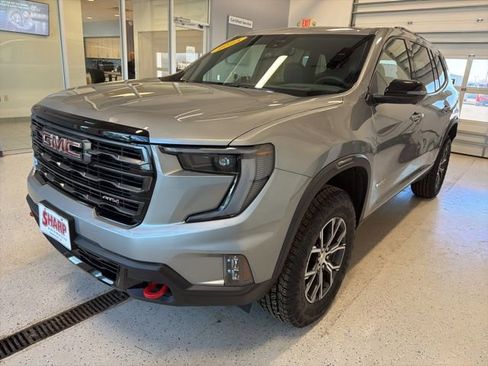 Used 2025 GMC Acadia AT4 w/ LPO, Floor Liner Package AWD/4WD image 6