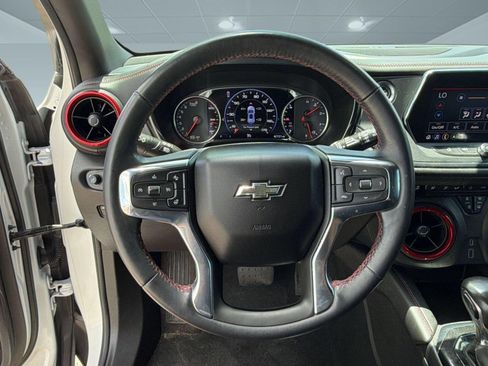 Certified 2022 Chevrolet Blazer RS w/ Enhanced Convenience Package AWD/4WD image 26