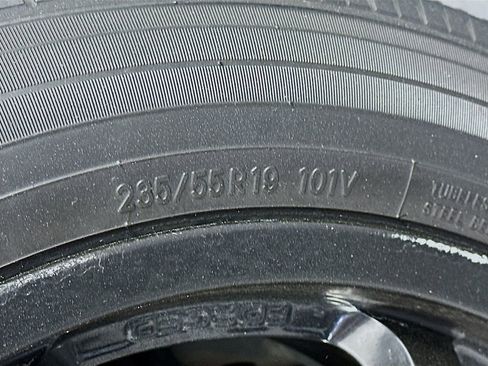 Used 2011 Lexus RX 350 AWD w/ Premium Pkg image 32