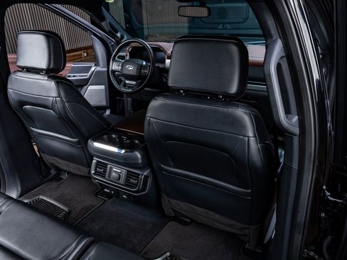 Used 2023 Ford F150 Lariat w/ Equipment Group 502A High image 31