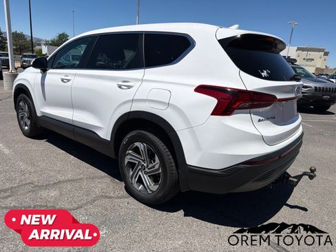 Used 2023 Hyundai Santa Fe SE AWD/4WD image 3