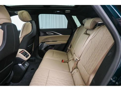 New 2026 Cadillac Lyriq Signature Luxury image 11