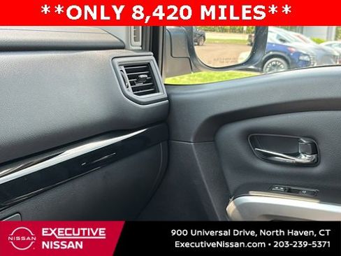 Certified 2024 Nissan Titan SV w/ SV Convenience Package image 24