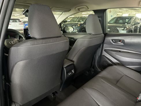 Used 2025 Toyota Corolla LE FWD image 22