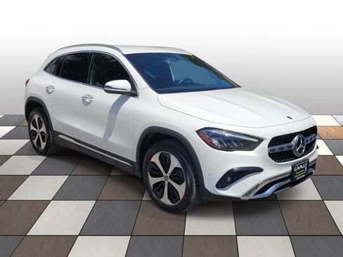 Used 2025 Mercedes-Benz GLA 250 image 3