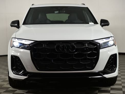 New 2026 Audi SQ7 Prestige image 5