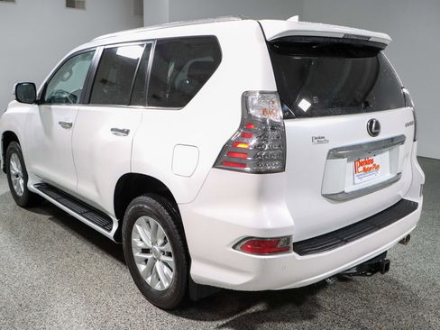 Used 2021 Lexus GX 460 Premium w/ Premium Plus Package AWD/4WD image 9