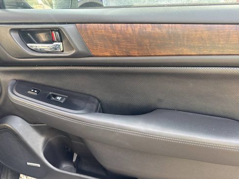 Used 2015 Subaru Outback 2.5i Limited image 18