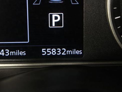 Certified 2019 Nissan Kicks SV image 24