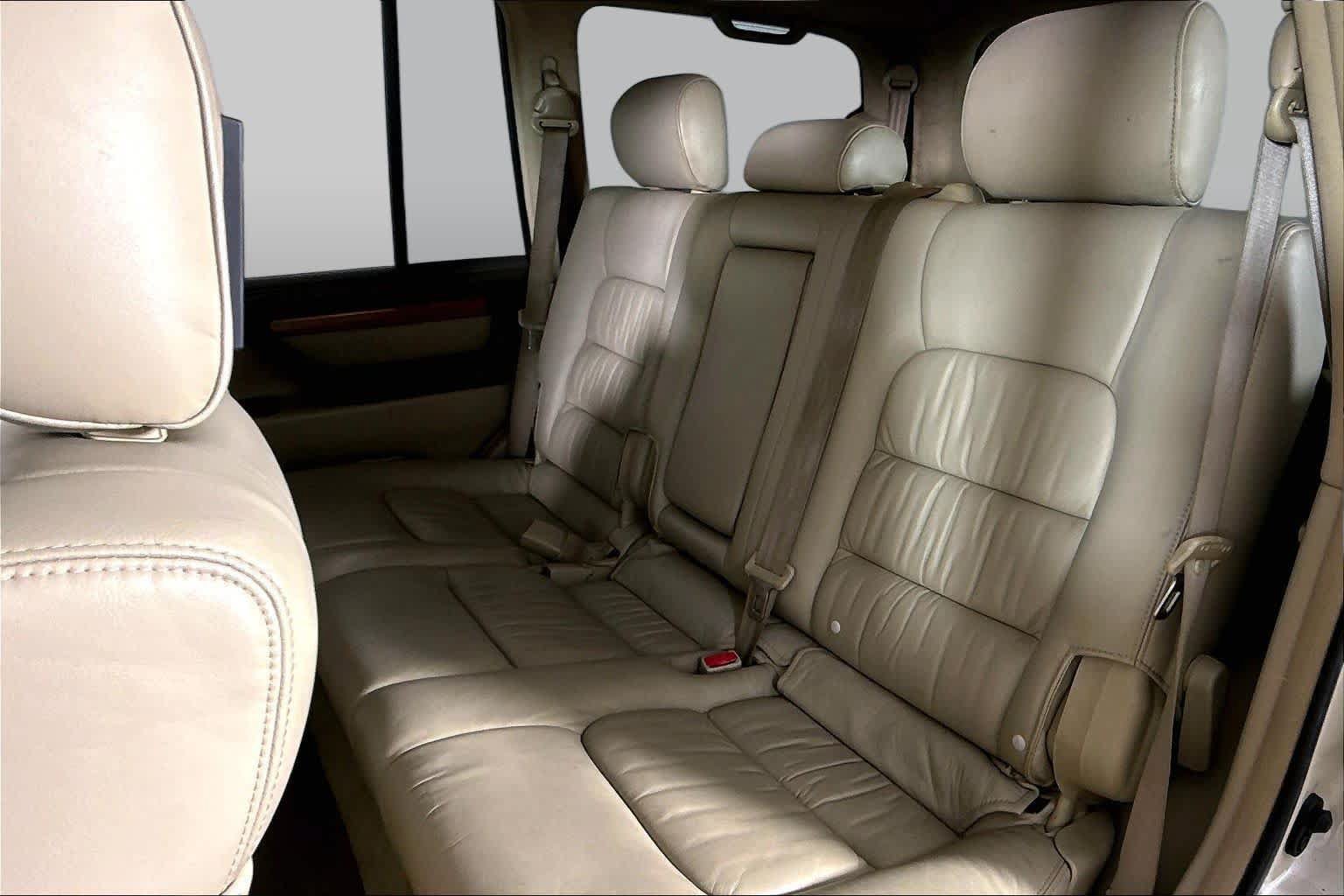 Used 2005 Lexus LX 470 4WD image 17