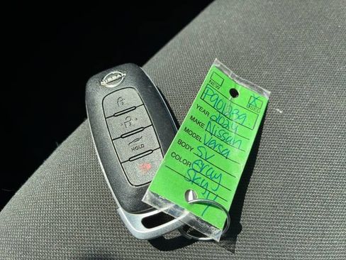 Used 2024 Nissan Versa SV FWD image 19