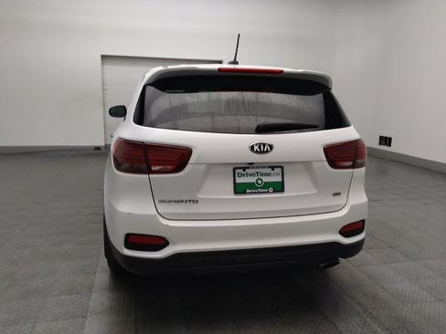 Used 2019 Kia Sorento AWD image 6