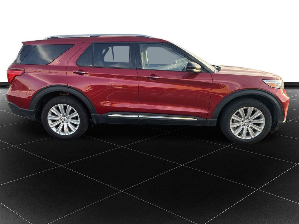 Used 2022 Ford Explorer Limited w/ Equipment Group 301A AWD/4WD image 6