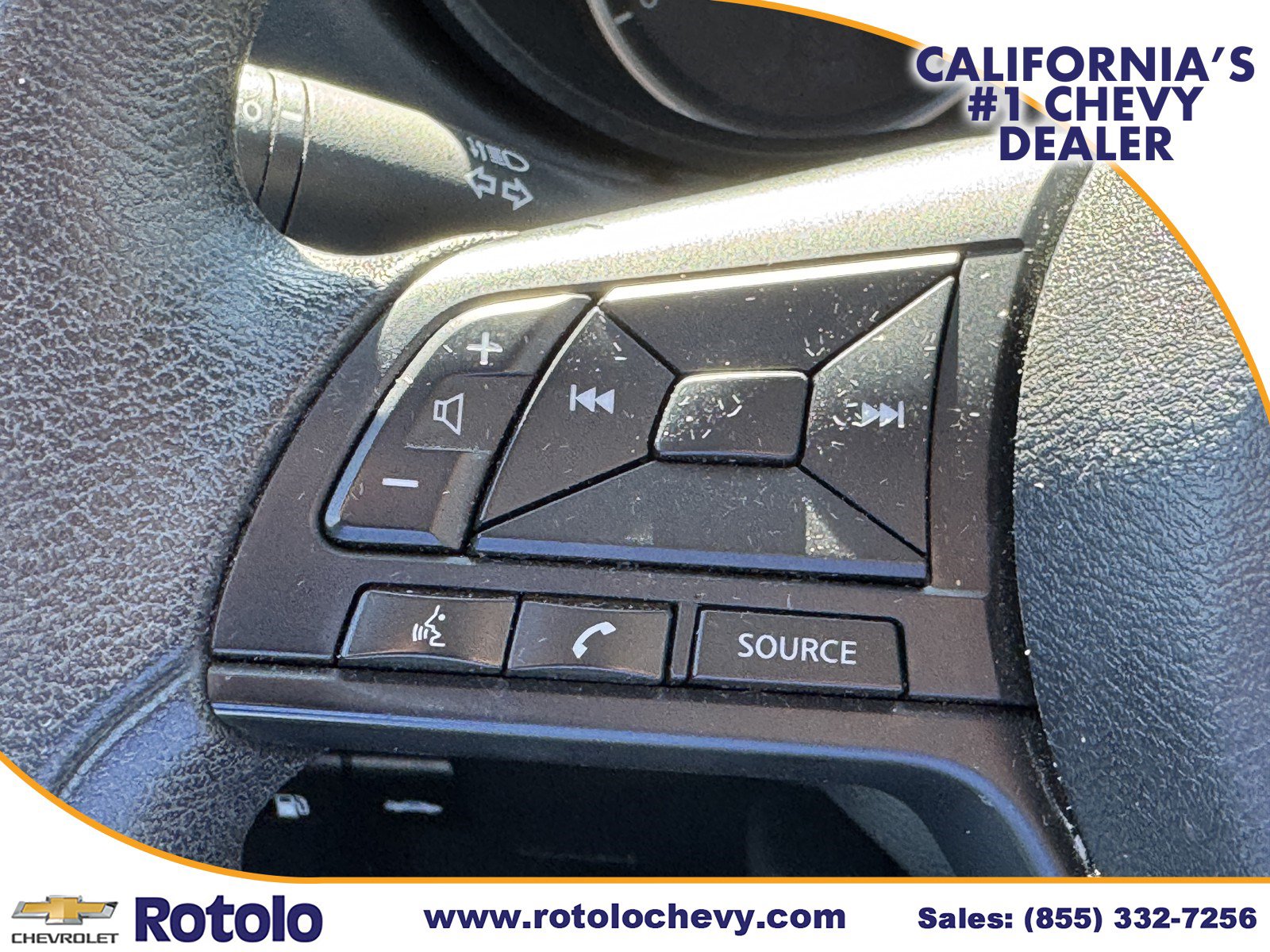 Used 2024 Nissan Versa S w/ Trunk Package FWD image 19