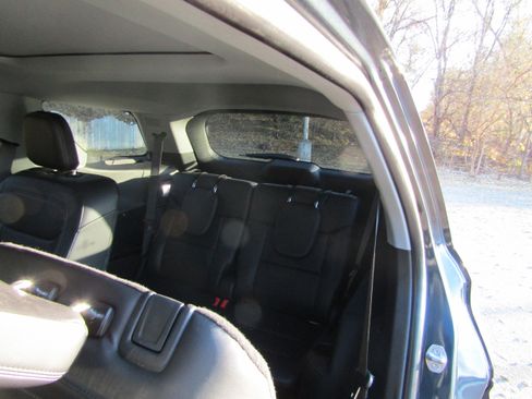 Certified 2023 Ford Explorer XLT w/ Equipment Group 202A image 19