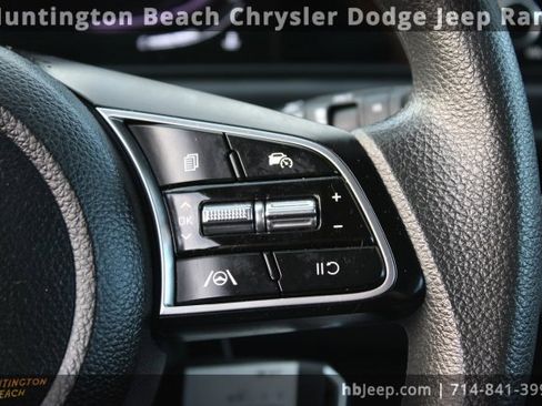 Used 2024 Kia Seltos LX image 17