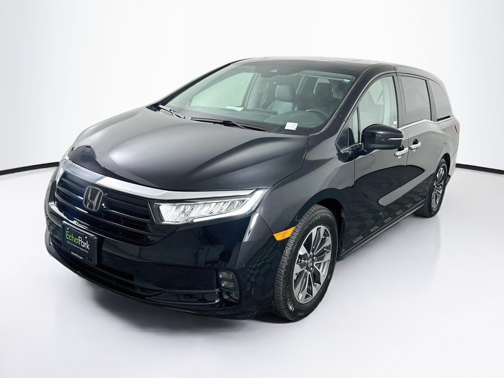 Used 2024 Honda Odyssey EX-L image 3