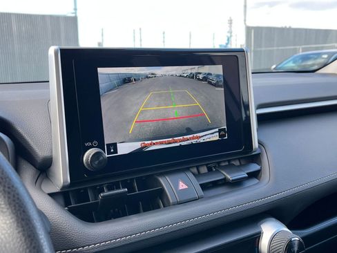 Used 2025 Toyota RAV4 LE image 17