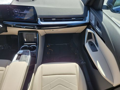 Used 2025 BMW X1 xDrive28i w/ Convenience Package image 16