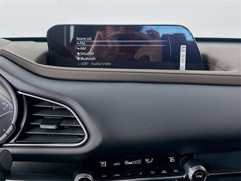 Certified 2025 MAZDA CX-30 AWD 2.5 S w/ Premium Package image 15