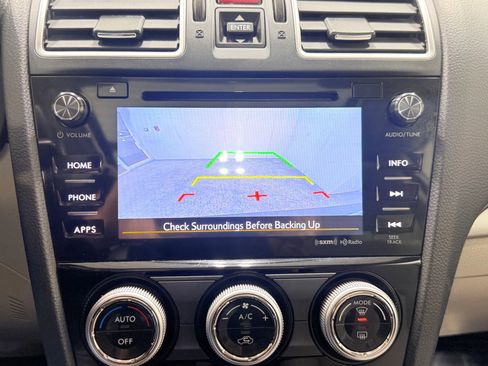 Used 2017 Subaru Forester 2.5i Premium image 17