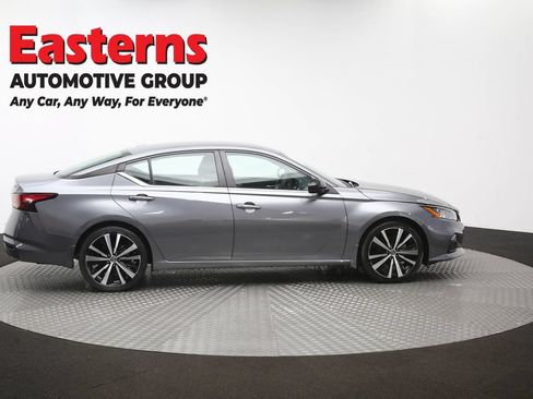 Used 2022 Nissan Altima 2.5 SR FWD image 44