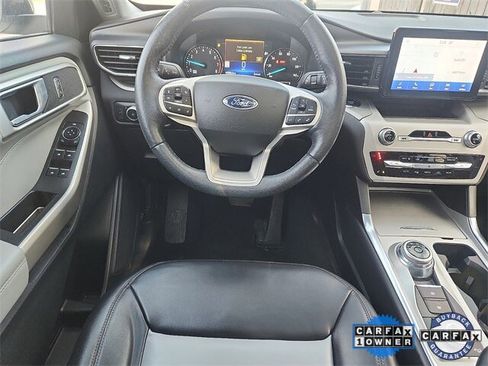 Certified 2023 Ford Explorer XLT w/ Equipment Group 202A image 9