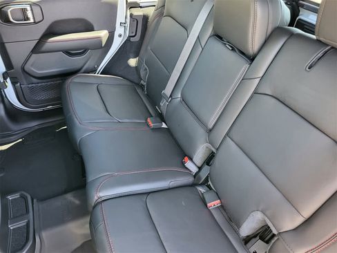 New 2025 Jeep Wrangler Unlimited Rubicon image 20