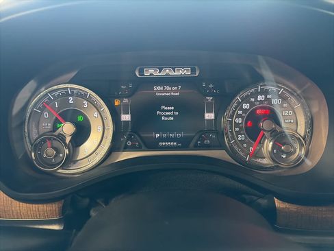 Used 2019 RAM 1500 Limited image 31