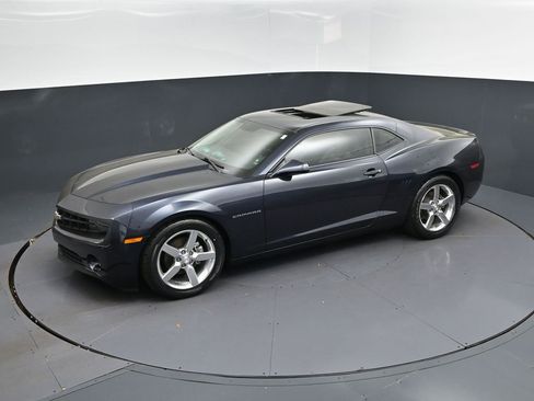 Used 2013 Chevrolet Camaro LT image 29