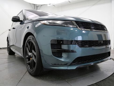 Used 2023 Land Rover Range Rover Sport SE Dynamic AWD/4WD image 39