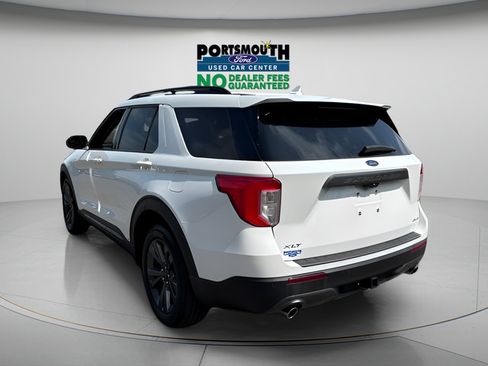 Used 2023 Ford Explorer XLT w/ Equipment Group 202A AWD/4WD image 26